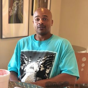 Meet your Posher, Devin